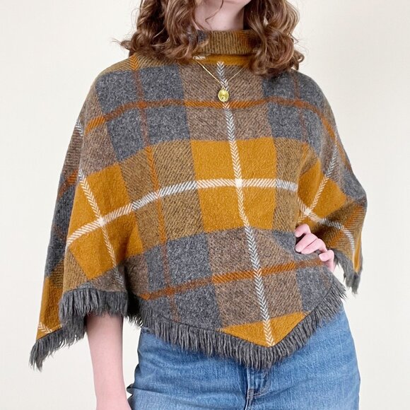 Vintage Wool Fringe Poncho Sweater Jacket Coat Top Plaid Fall Winter Mod 50s 60s - Picture 4 of 7